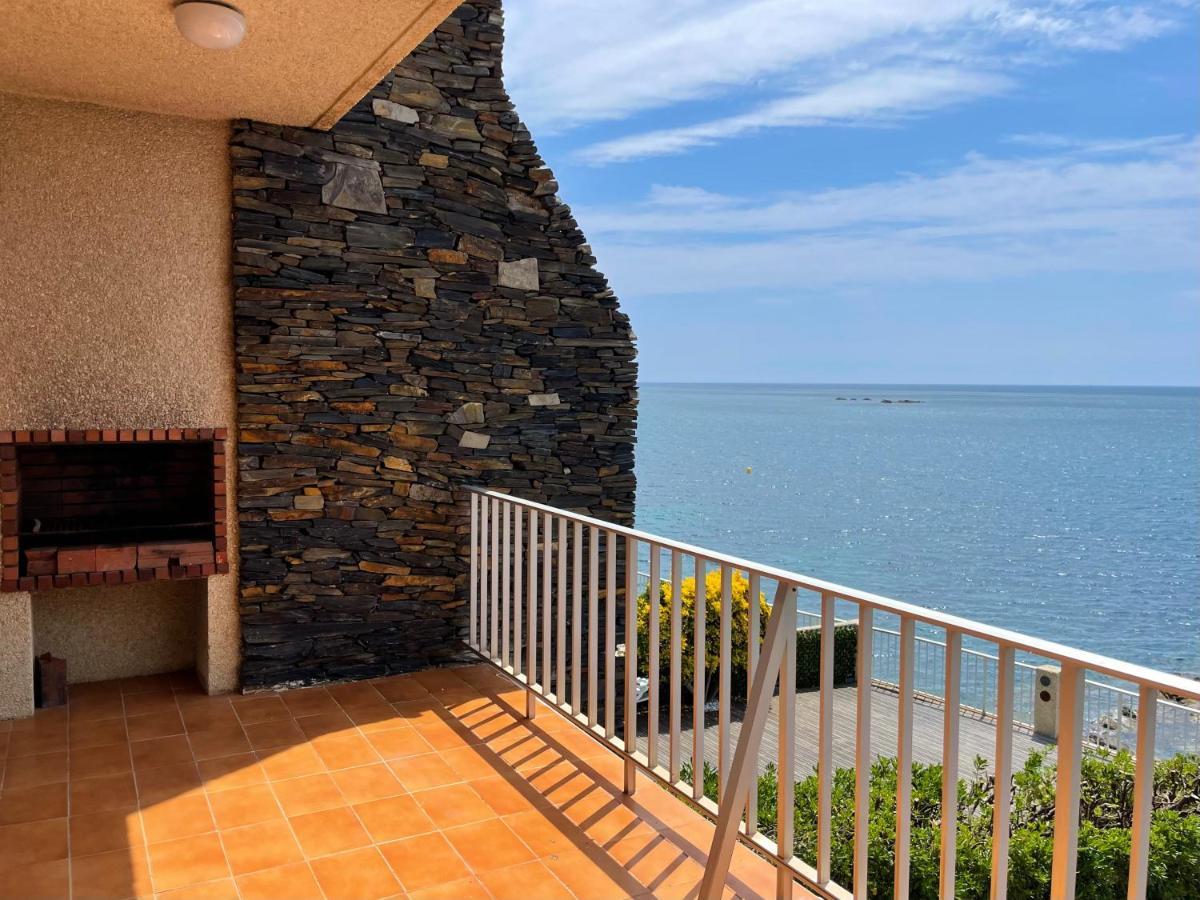 Luminoso Apartamento Frente Al Mar Con Piscina Roses Extérieur photo